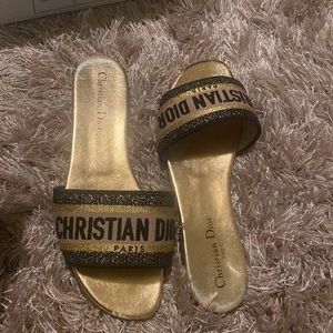 Christian door multi color size 39.5 9.5 in women